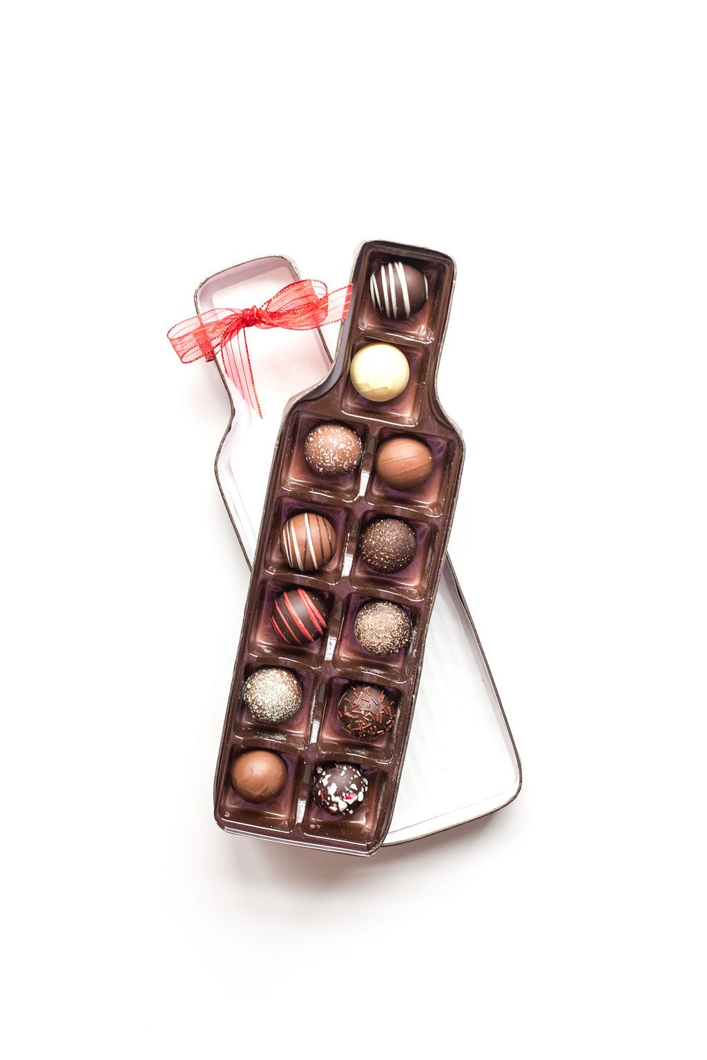 Gourmet Chocolate Truffle Gift Box – 12 Handcrafted Truffles in Wine