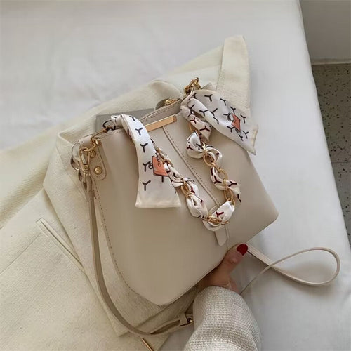 New Autumn And Winter Women's Crossbody Fashion Casual Underarm One