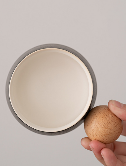 Creative Handle Ceramic Mug & Saucer – Nordic Style Gift Set