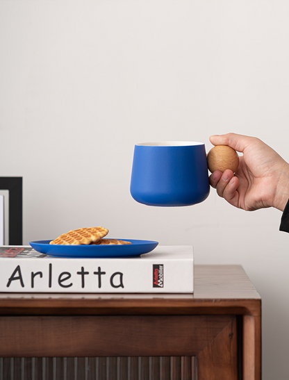 Creative Handle Ceramic Mug & Saucer – Nordic Style Gift Set