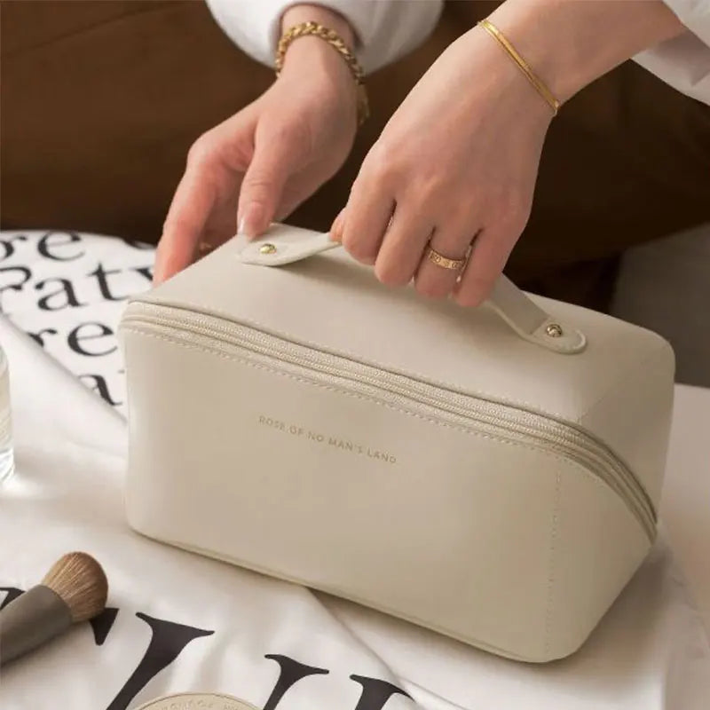 Makeup Bag Portable Large Capacity Beauty and Skincare Storage Bag