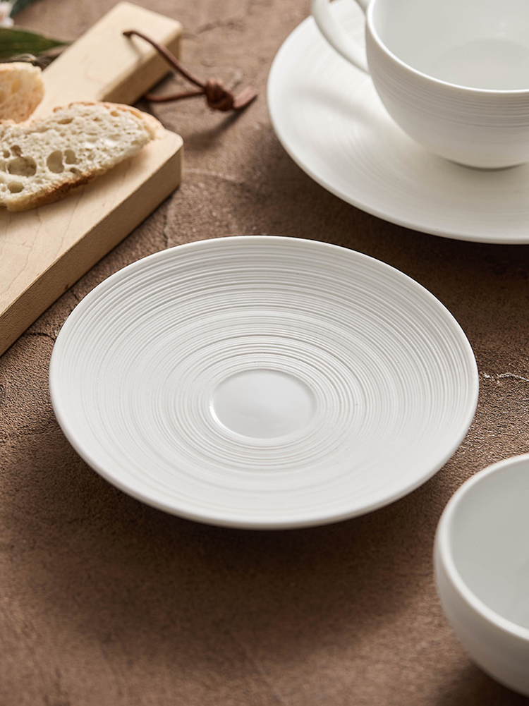 Artisan White Coffee Cup & Ceramics Set with Brushed Texture – Elegant