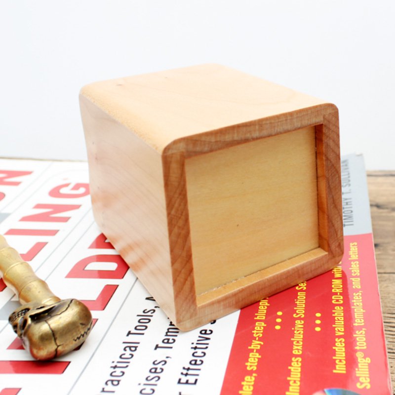 Simple Design Wood Pen Container