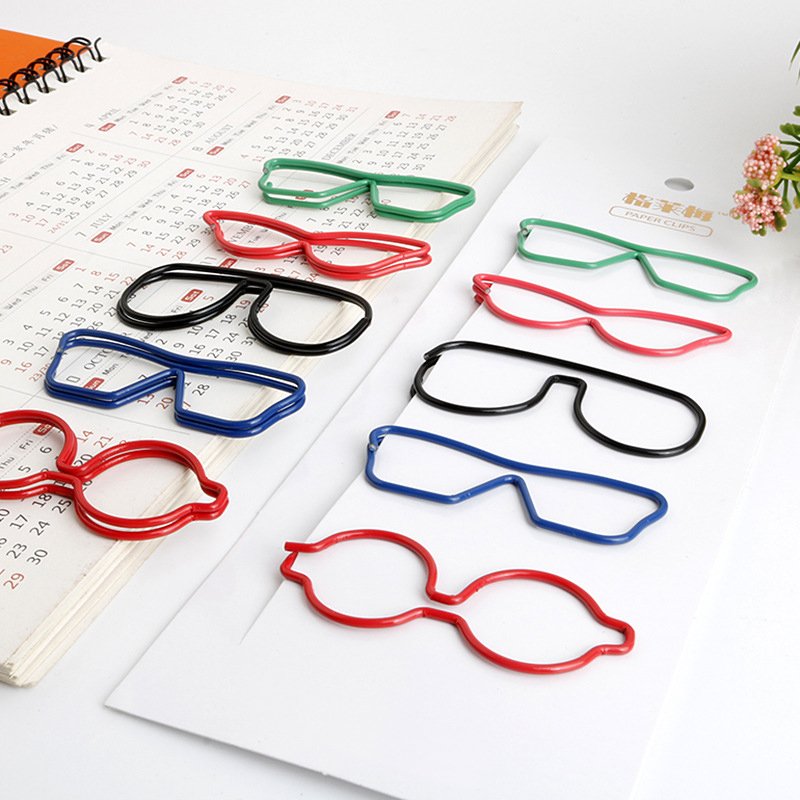 Specs Paper Clip