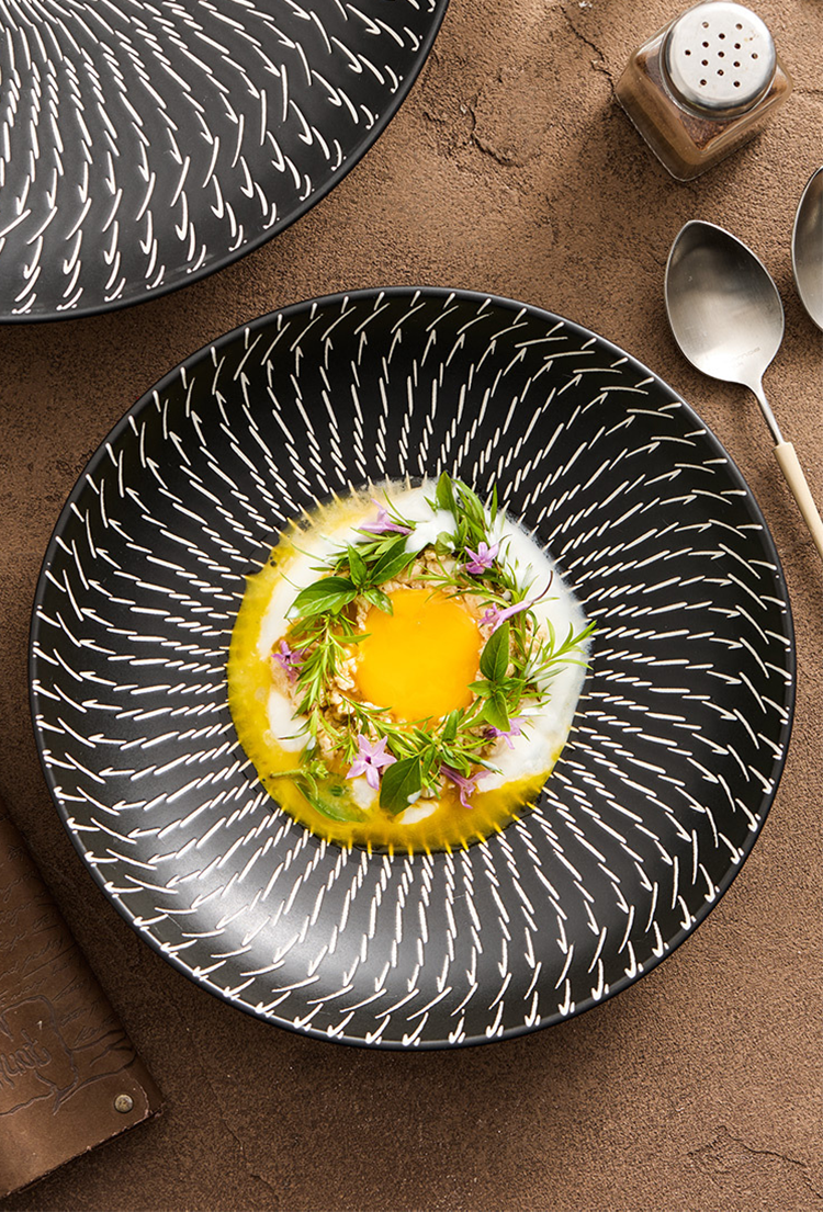 Luxury Black Ceramic Pasta Plate – 9" & 11" Modern Deep Dinner Bowl